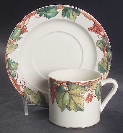 Feuillage Flat Cup & Saucer Set