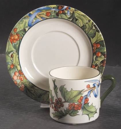Le Houx Flat Cup & Saucer Set