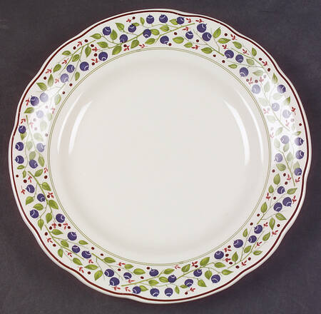 Les Tartes Salad/Dessert Plate