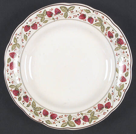 Les Tartes Salad/Dessert Plate