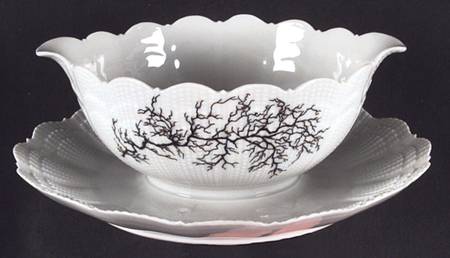 Black Coral Gravy Boat with Attached Underplate