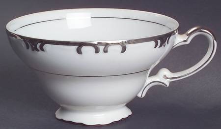 Baronet Footed Cup