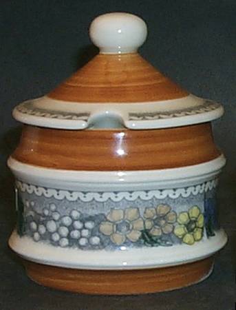 Burgund Sugar Bowl & Lid
