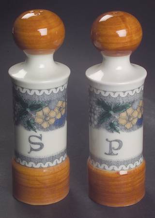 Burgund Salt & Pepper Set by Goebel