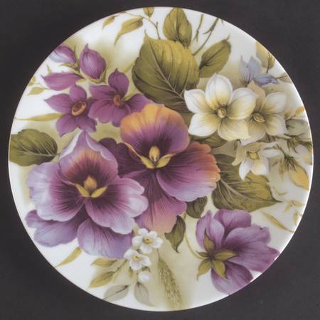 Victoria Coupe Dessert Plate
