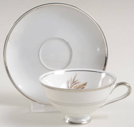 Lady Diana Footed Demitasse Cup & Saucer Set