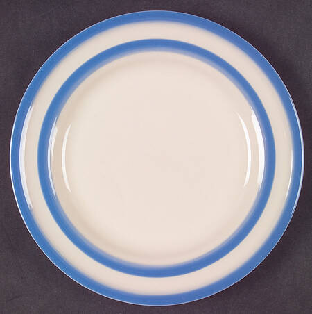 Cornish Blue White (Shield and TG Green) Salad Plate