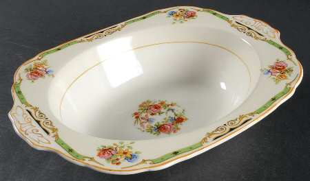 The Astoria 10" Oval Vegetable Bowl