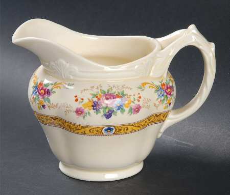 The Beatrice Creamer
