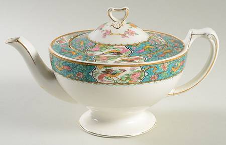 Braintree Teapot & Lid