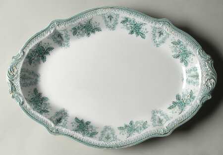 Brussels Green (Gold Trim) 17" Oval Serving Platter