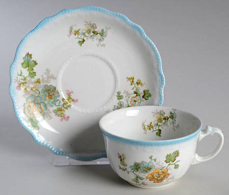 Cecil Flat Cup & Saucer Set