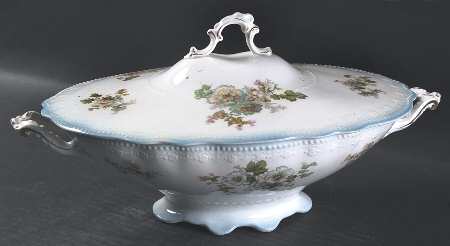 Cecil Oval Covered Vegetable