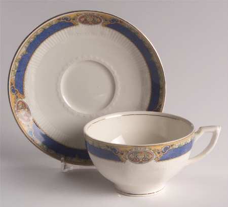 Chelmsford Footed Cup & Saucer Set