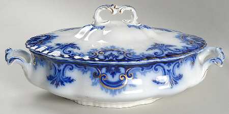 Clifton (Flow Blue, Gold Trim) Oval Covered Vegetable