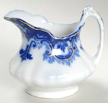 Clifton (Flow Blue, Gold Trim) Creamer