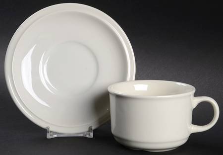 GRI23 Flat Cup & Saucer Set