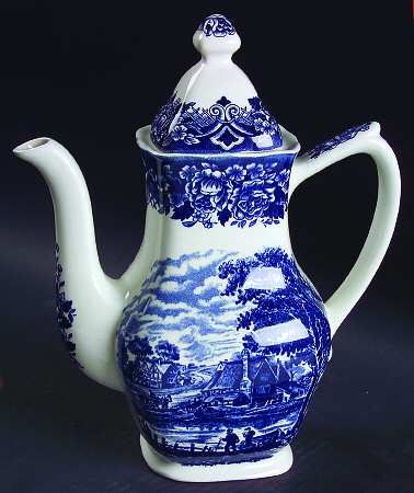 Homeland Blue Coffee Pot & Lid