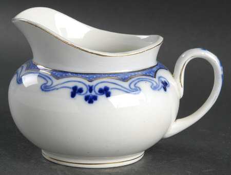 Idris (Flow Blue) Creamer