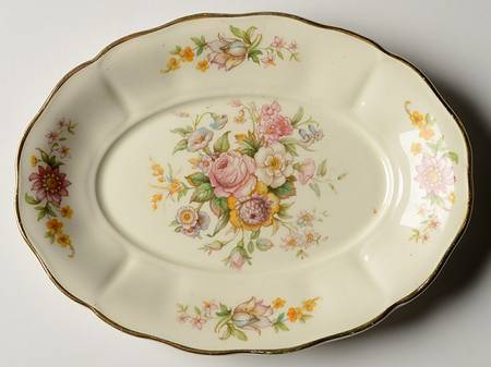 Kashmir Underplate for Gravy Boat