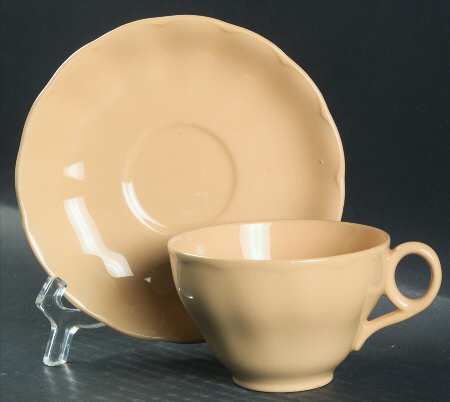 Laburnum Flat Cup & Saucer Set