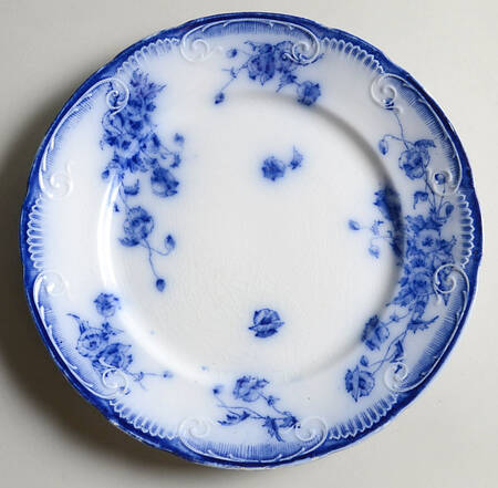 Le Pavot (Flow Blue) Luncheon Plate