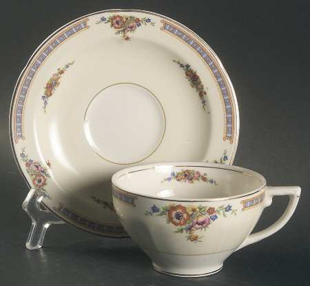 Marlborough Flat Cup & Saucer Set