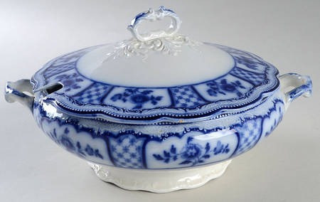 Melbourne (Flow Blue) Tureen &  Lid