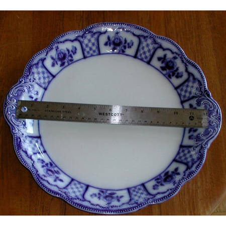 Melbourne (Flow Blue) 14" Handled Chop Plate (Round Platter)