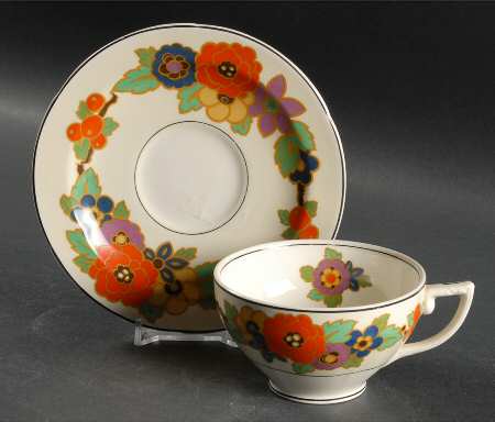 Penelope Flat Cup & Saucer Set