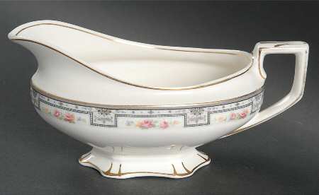 Preston Gravy Boat