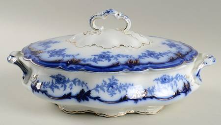 Somerset (Flow Blue) Oval Covered Vegetable