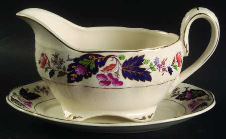 Strathcona Gravy Boat & Underplate/Relish