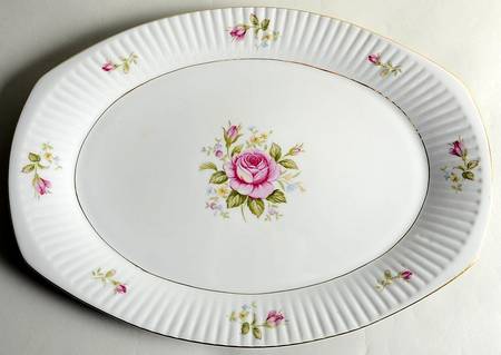 Victorian Rose 14" Oval Serving Platter