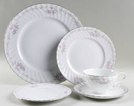 GST1 40 Piece Estate Set