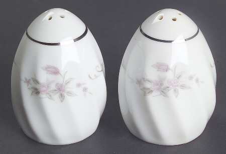 GST1 Salt & Pepper Set