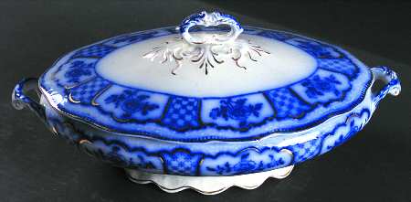 Melbourne (Flow Blue) Oval Covered Vegetable