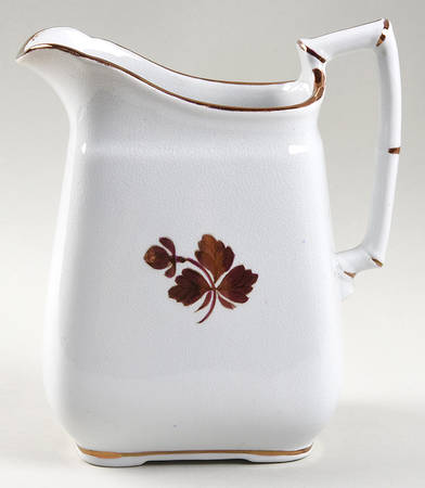 Tea Leaf 80 Oz Pitcher