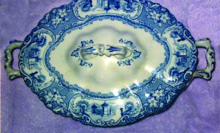 Madrid Oval Covered Vegetable