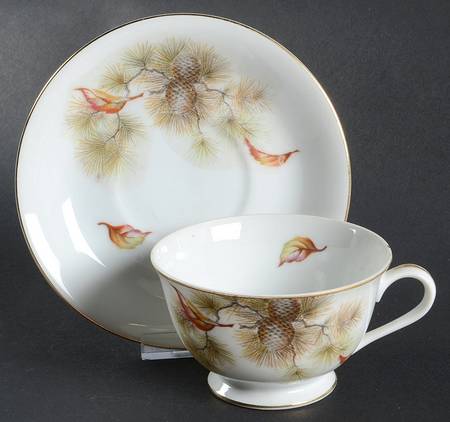 GEC3 Footed Cup & Saucer Set