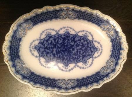 Marlborough (Gold Accents) 14" Oval Serving Platter