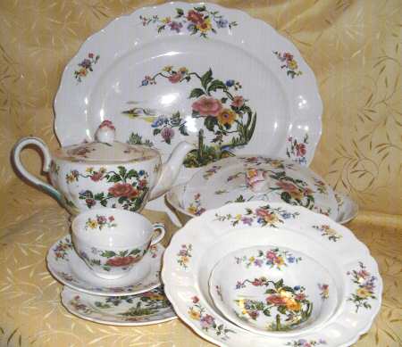Springfield Teapot & Lid