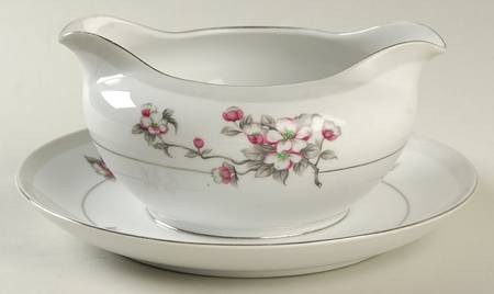 Apple Blossom Gravy Boat with Attached Underplate