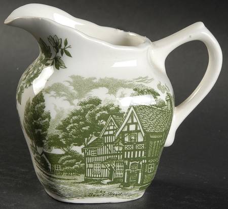 English Country Inns Green Mini Creamer