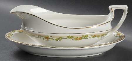 GRI153 Gravy Boat & Underplate