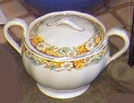 Meadowsweet Sugar Bowl & Lid