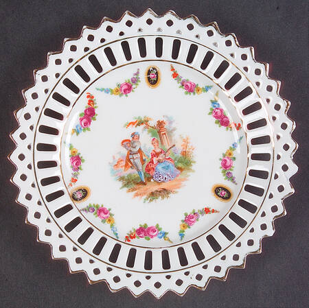 GMY59 5" Pierced Plate