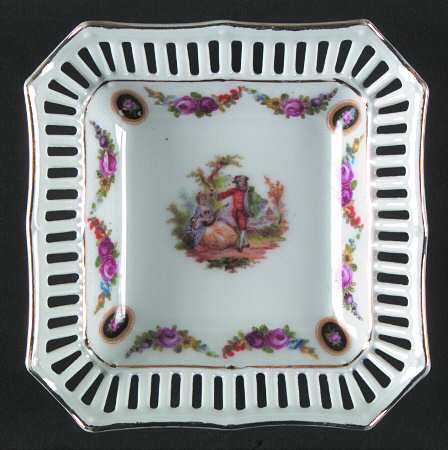 GMY59 Pierced Nut Dish