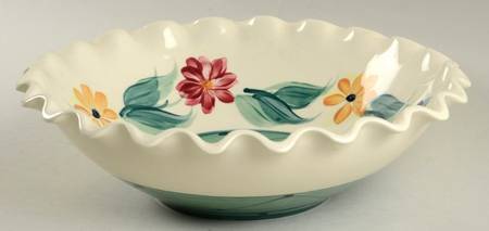 Daisy Chain 11" Ruffled Bowl