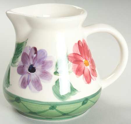 Daisy Chain Creamer